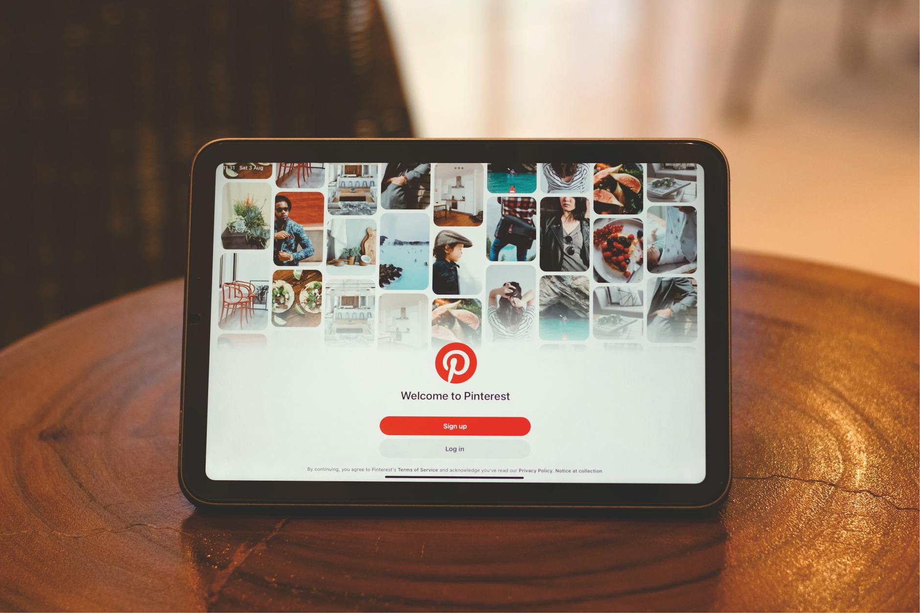 Est-ce que Pinterest est vraiment un réseau social ou plutôt un moteur de recherche visuel ? — interface de recherche visuelle Pinterest