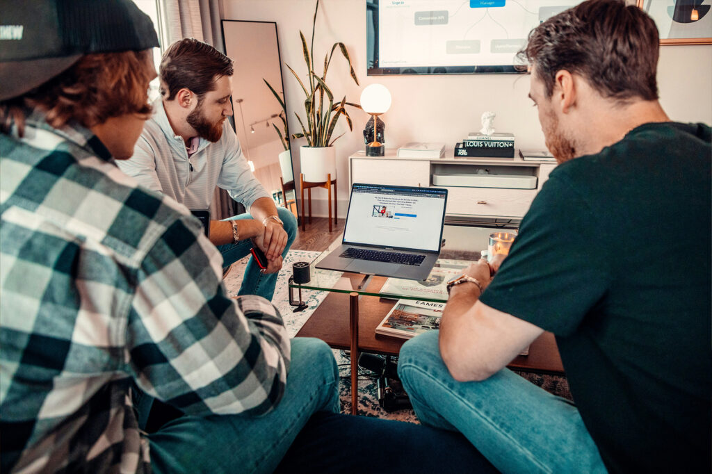 Découvrez les avantages de faire appel à une agence web pour créer un site internet professionnel, alliant expertise, gain de temps et résultats optimisés pour votre présence en ligne.
