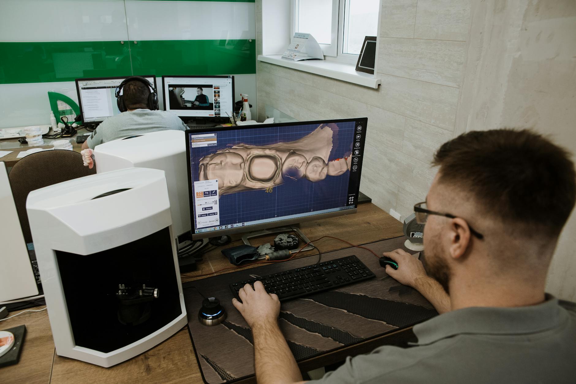 Générateurs IA “images vers 3D” gratuits : comment ça marche vraiment — processus de création de modèle 3D
