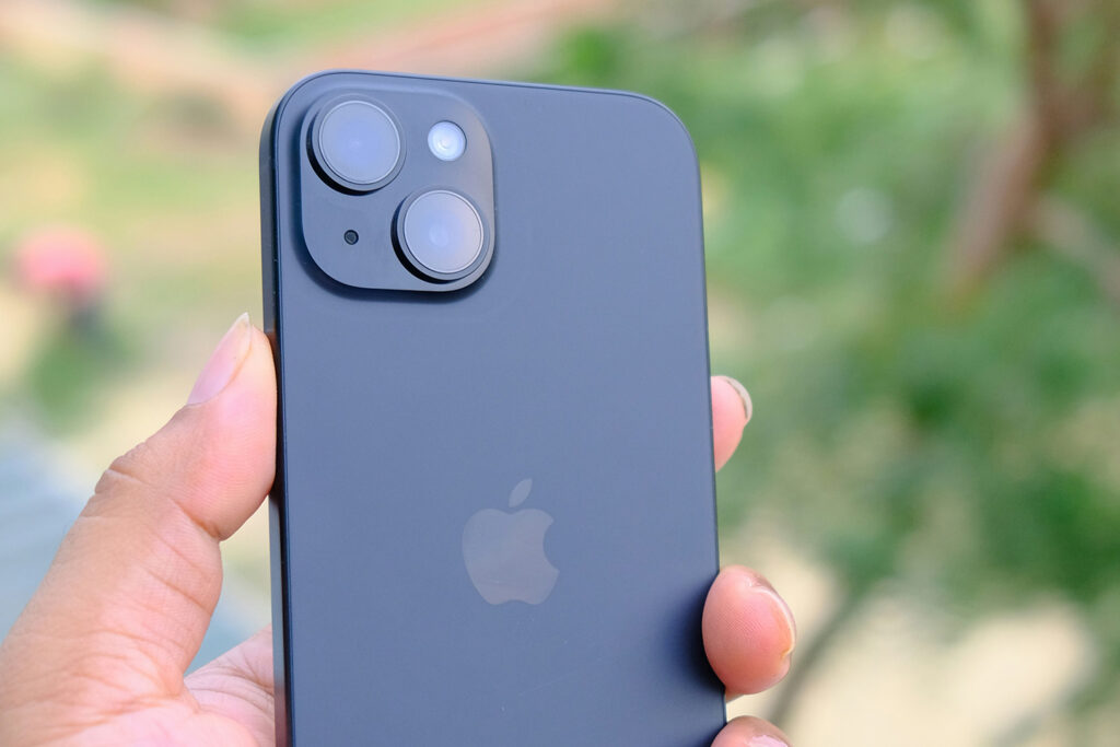 Découvrez l'iPhone reconditionné, l'alternative intelligente pour bénéficier d'un smartphone haut de gamme à prix réduit, alliant qualité, performance et éco-responsabilité.