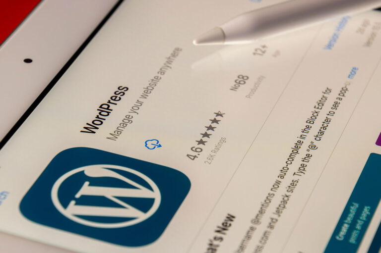 WordPress 6.8.1 notes de version, — écran de mise à jour du tableau de bord WordPress