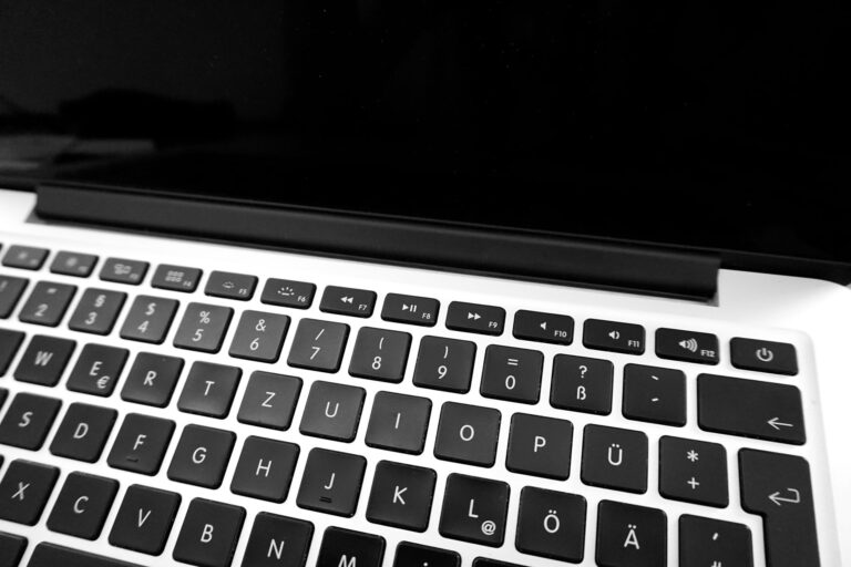 Comment créer un raccourci internet — icône de raccourci sur bureau d'ordinateur
