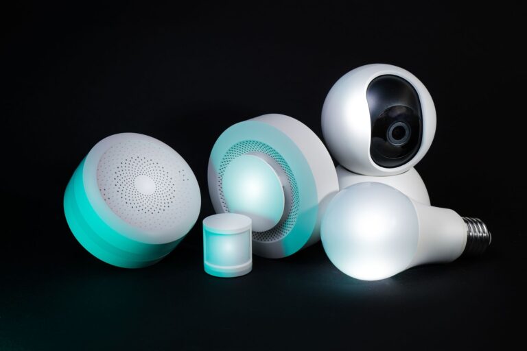 Exemples de solutions IoT usages — dispositifs d'automatisation domotique