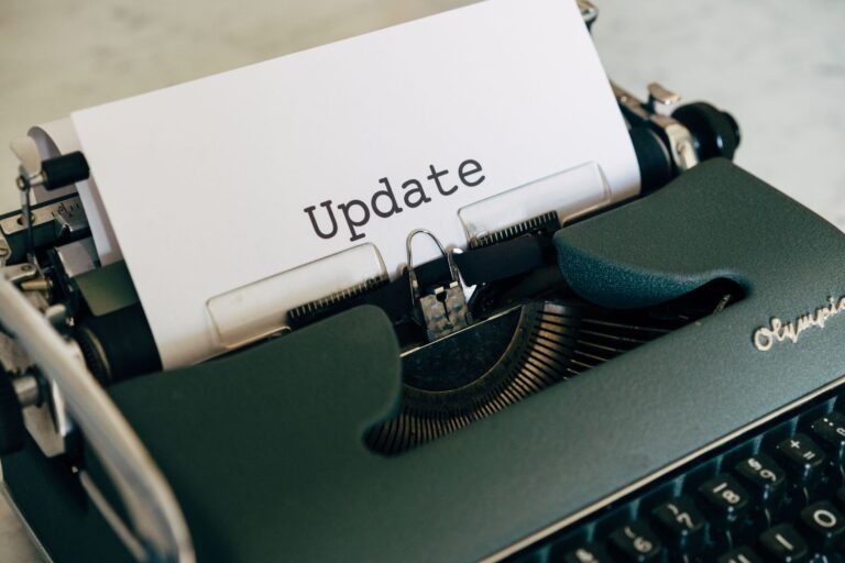 WordPress 6.8.1 notes de version, — écran de mise à jour du tableau de bord WordPress