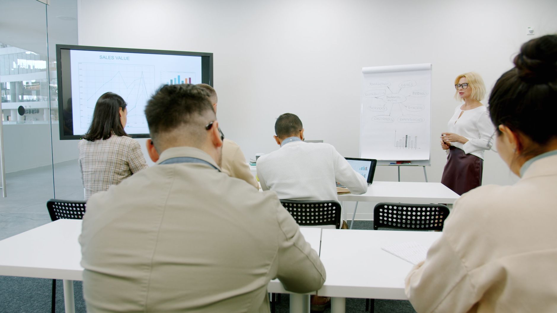 Certification IA Microsoft Azure AI-901 : comprendre ce qu’elle valide vraiment — salle de formation certification Microsoft
