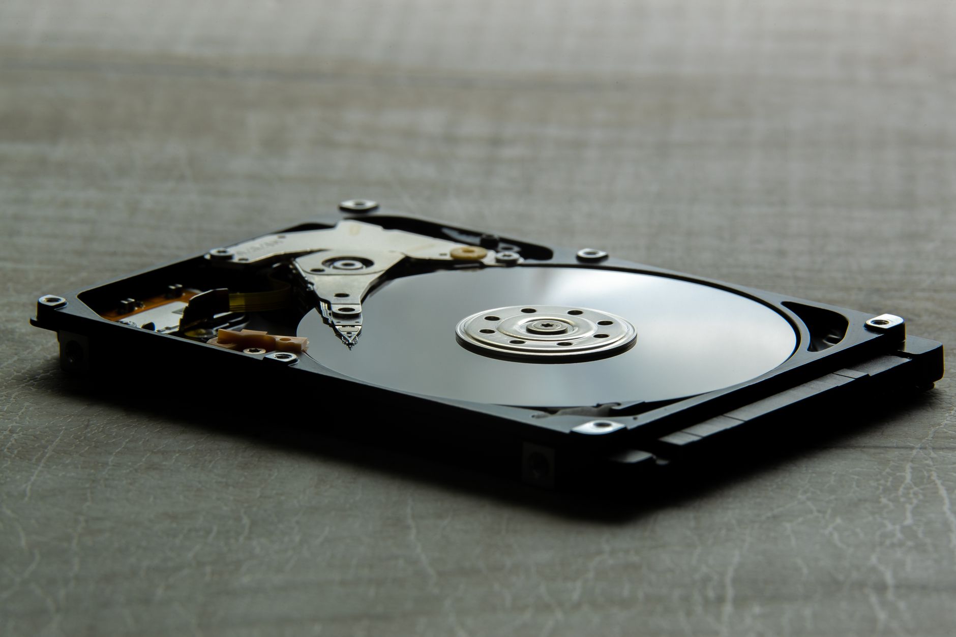 Disque dur interne non détecté Windows 10 : bien comprendre les scénarios possibles — réparation disque dur interne ordinateur