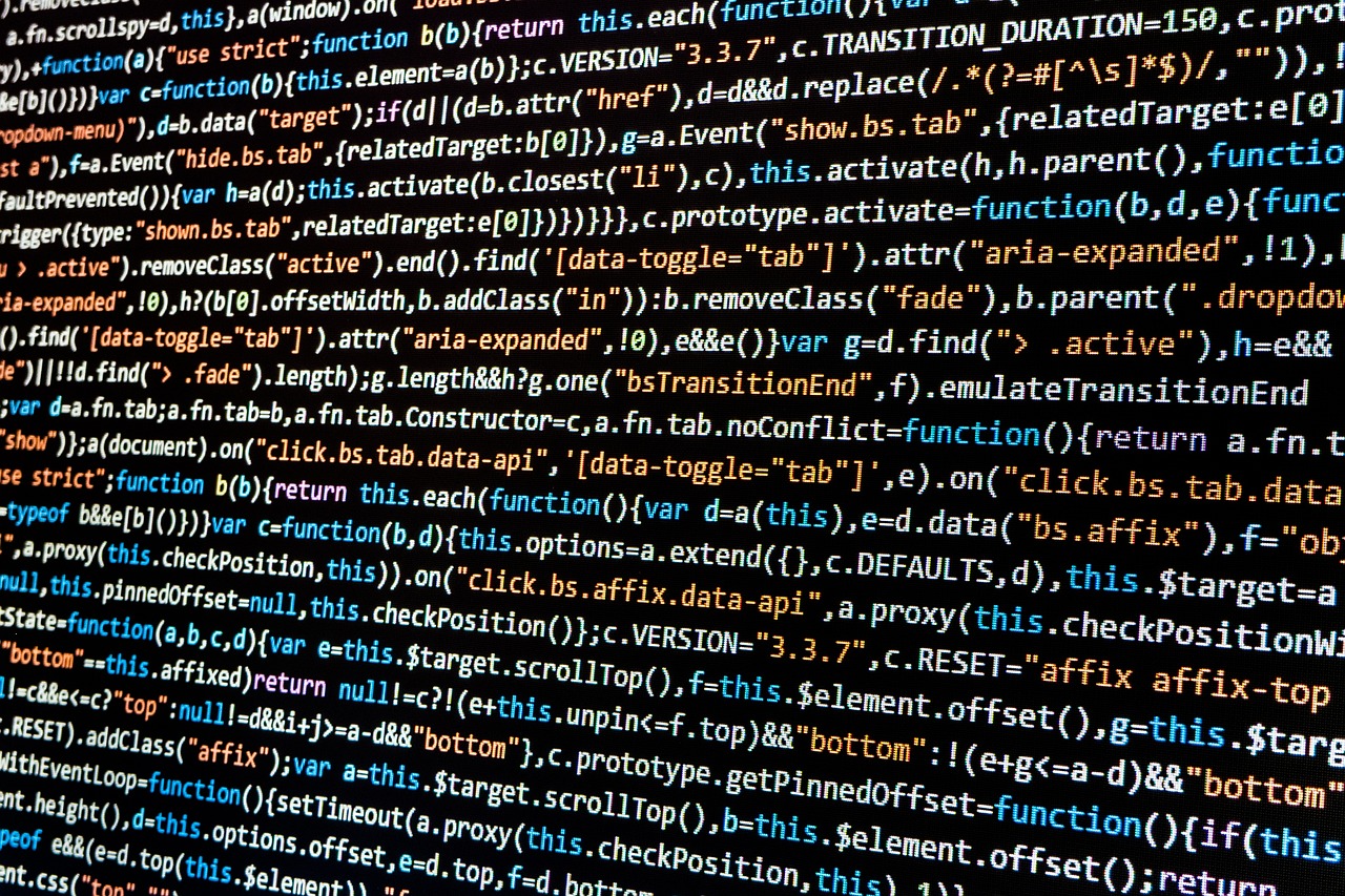 Drupal ou Joomla : comprendre les différences clés avant de lancer un site sur-mesure — comparaison développement site Drupal Joomla