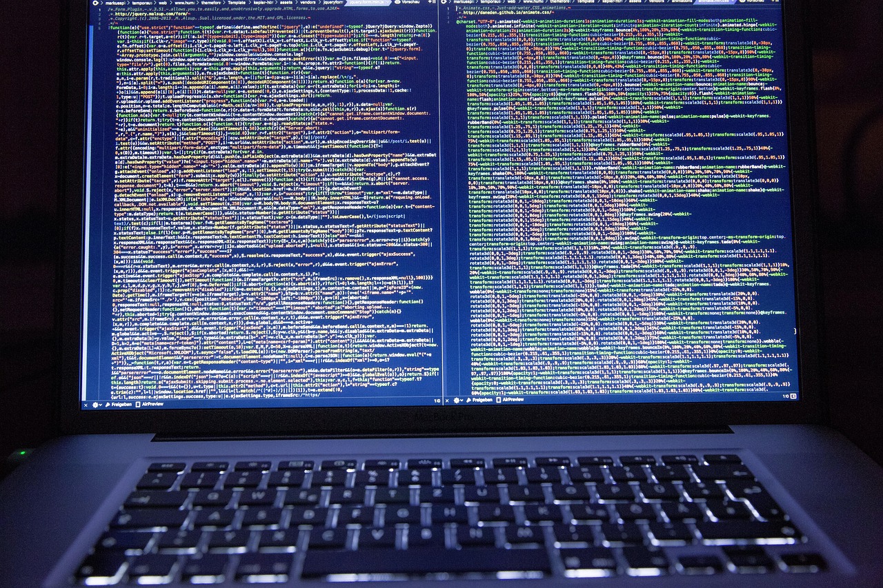 RedirectMatch dans Htaccess : comprendre la syntaxe avant de rediriger — édition de code site avec fichier htaccess