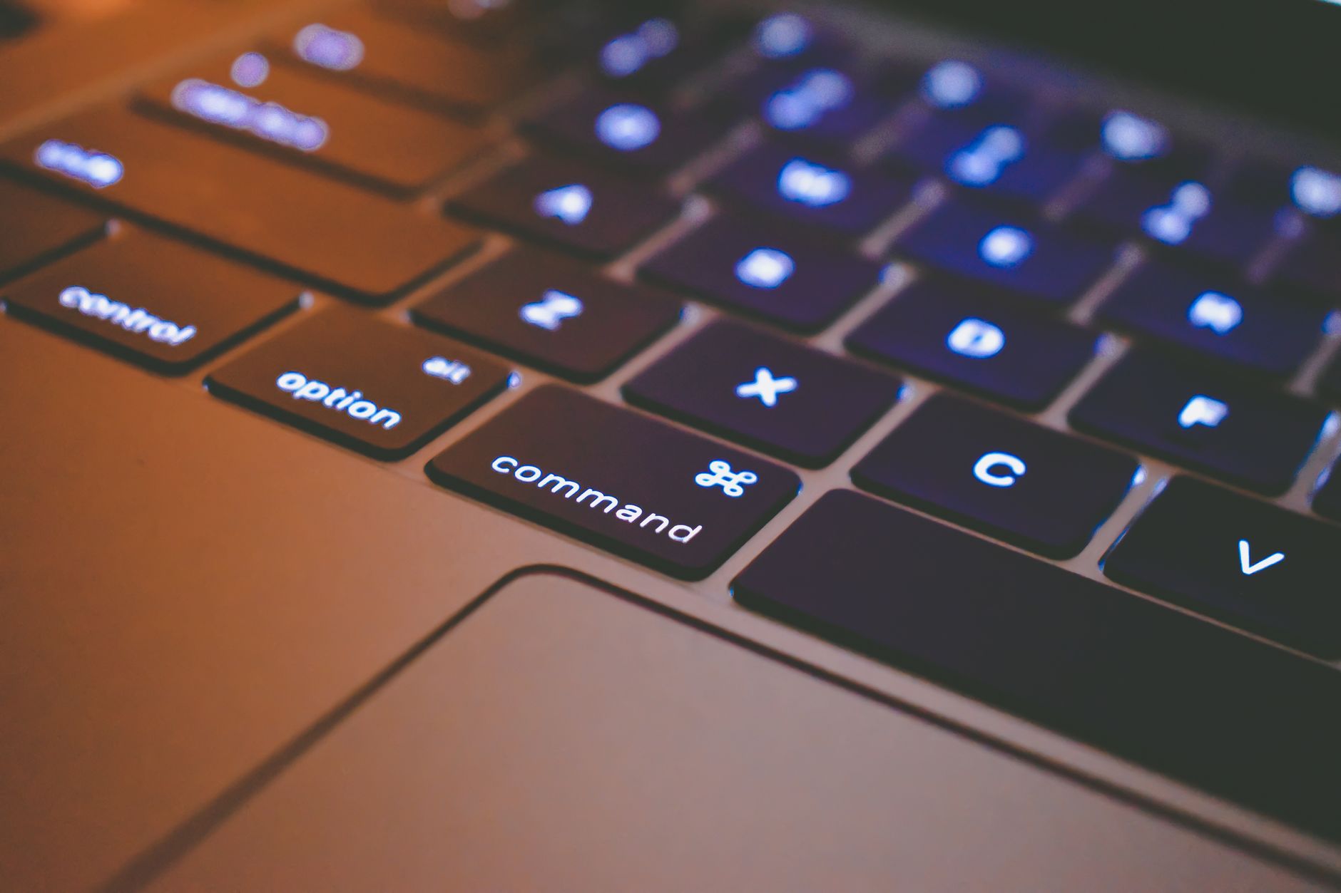 useradd Linux vs adduser : quelle commande choisir pour la création de compte et pourquoi ça change tout — gestion des utilisateurs en ligne de commande Linux
