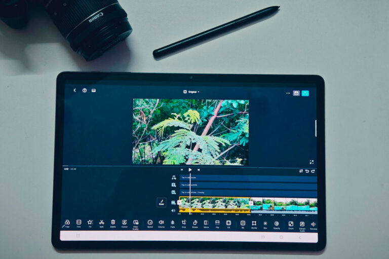 Genmo l’intelligence artificielle pour créer — interface de création vidéo IA